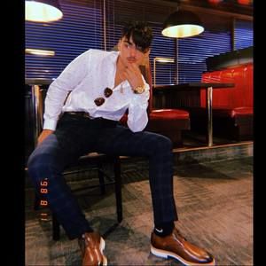 Meet your Posher, Jeffrey